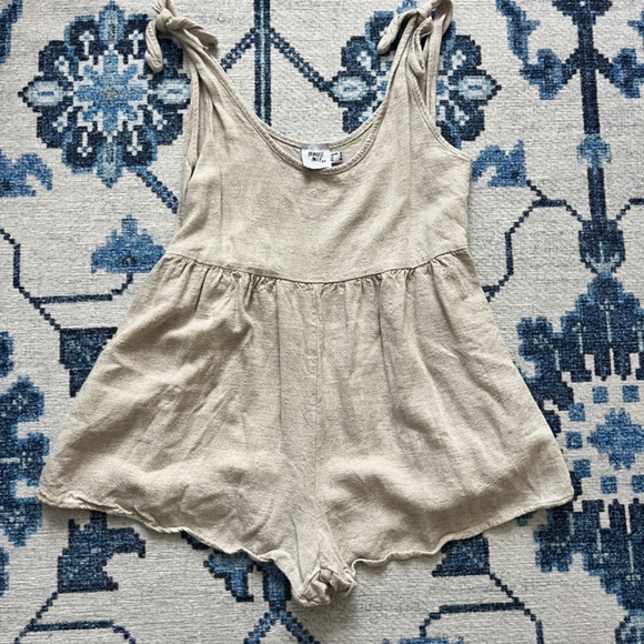 Princess Polly Tay Tie Strap Linen Blend Romper in beige - Picture 2 of 3
